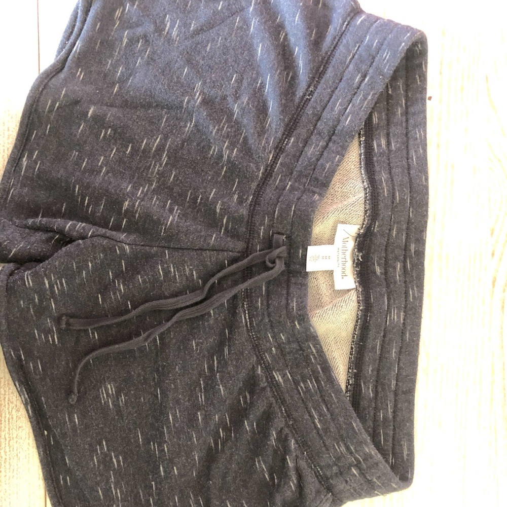 Motherhood maternity shorts